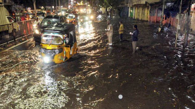 all schools shut in telangana on monday as state braces for heavy rainfall 1725212927750 16 9 7jhQoE