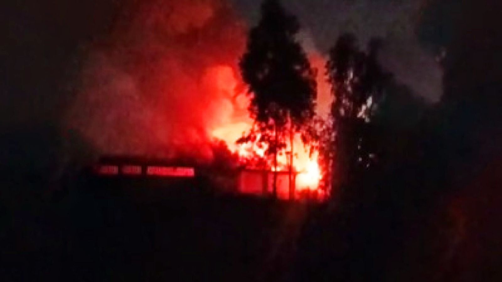 fire wreaks havoc in two cities of uttar pradesh 1726938020301 16 9 Nhlvp9