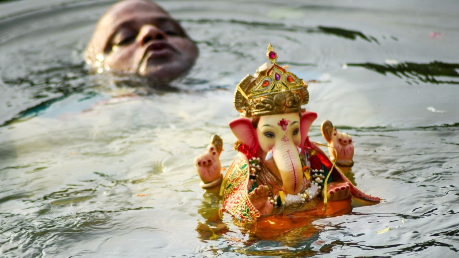 ganesh festival in mumbai 1725865916076 16 9 MR9W40