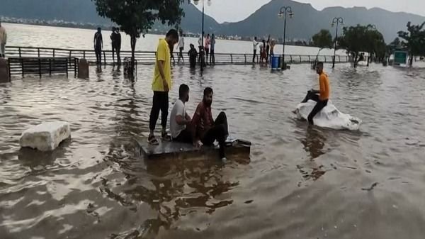 heavy rains cause disruptions in rajasthan schools declared closed for next two days 1725639746830 16 9 3kj2bF