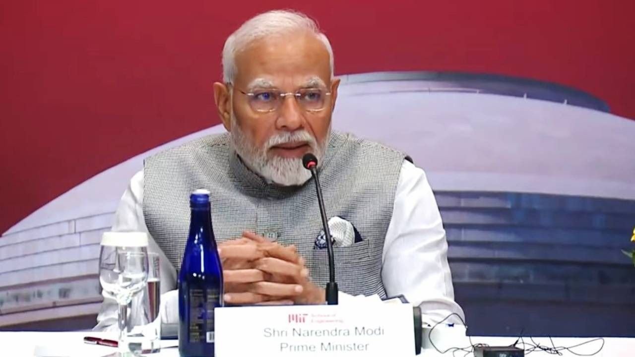 pm narendra modi dialogue with ceo of tech companies in new york 1727067374817 16 9 YNsrw8