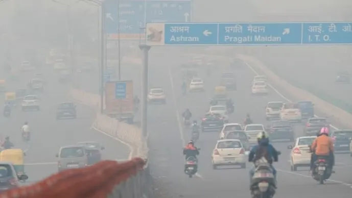 Delhipollution 170524746470816 9 WmiDPI