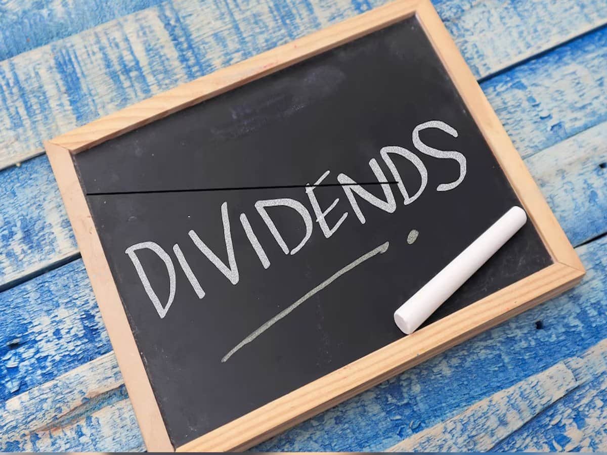 dividend PzM143