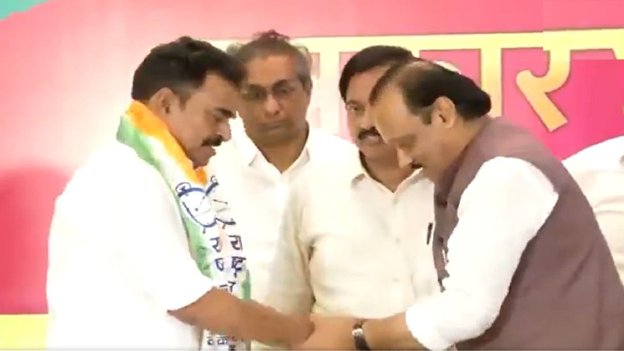 sayaji shinde joins ncp ajit pawar 1728665635387 16 9 nWiok1