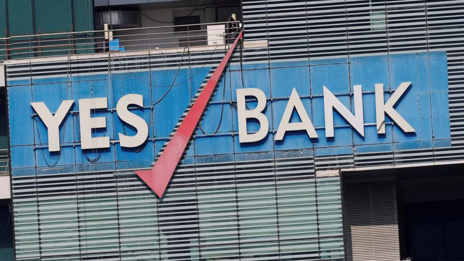 yes bank 35oTUf