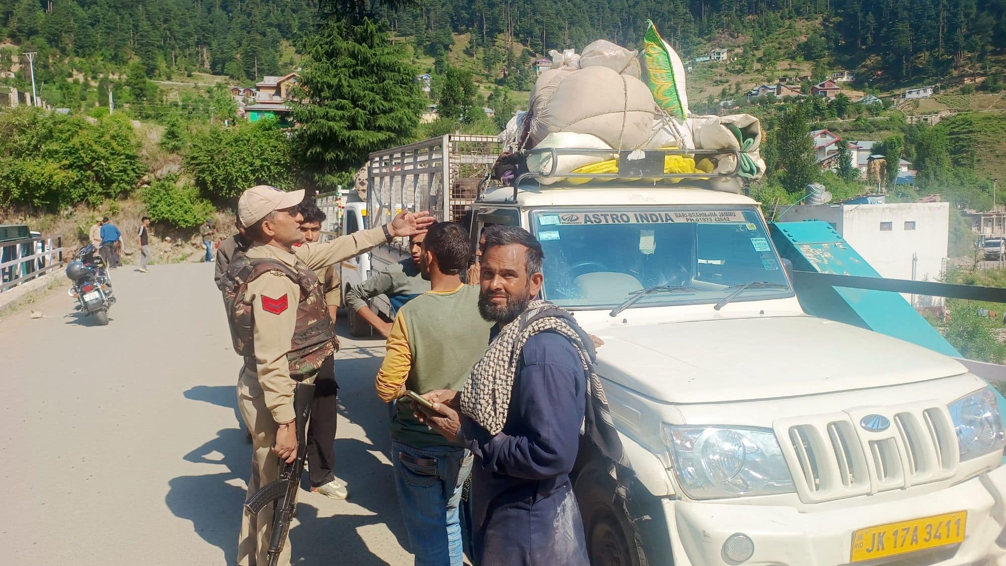 Jammu Police Checking AT11tJ