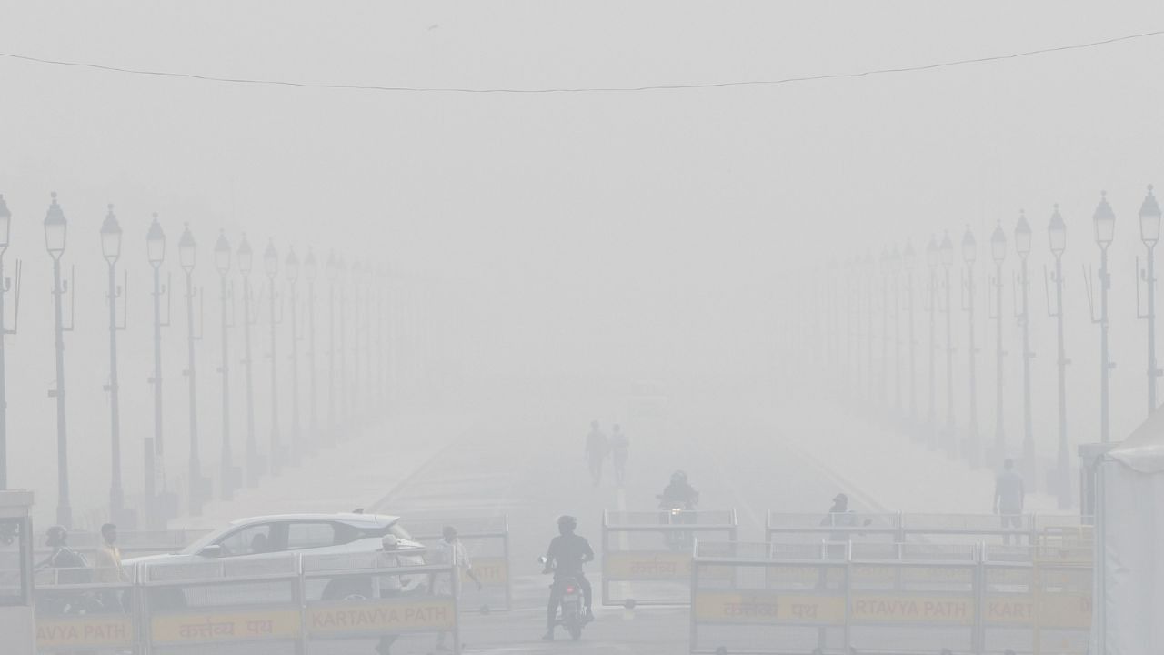 delhi air pollution 1731938784194 16 9 7suj3z