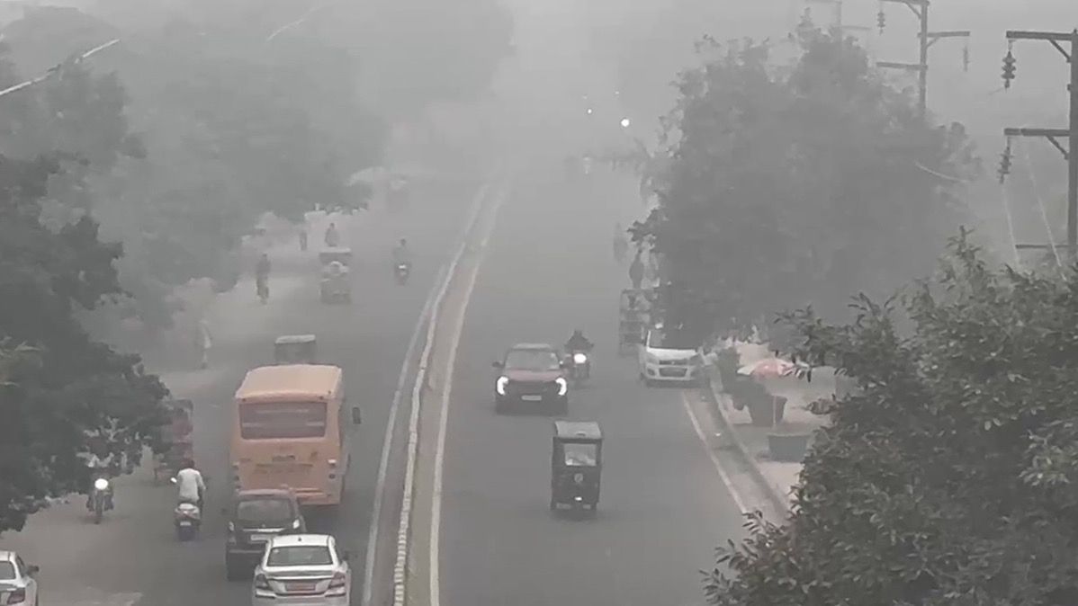 delhi smog air pollution 1731597311627 16 9 TmYpJm