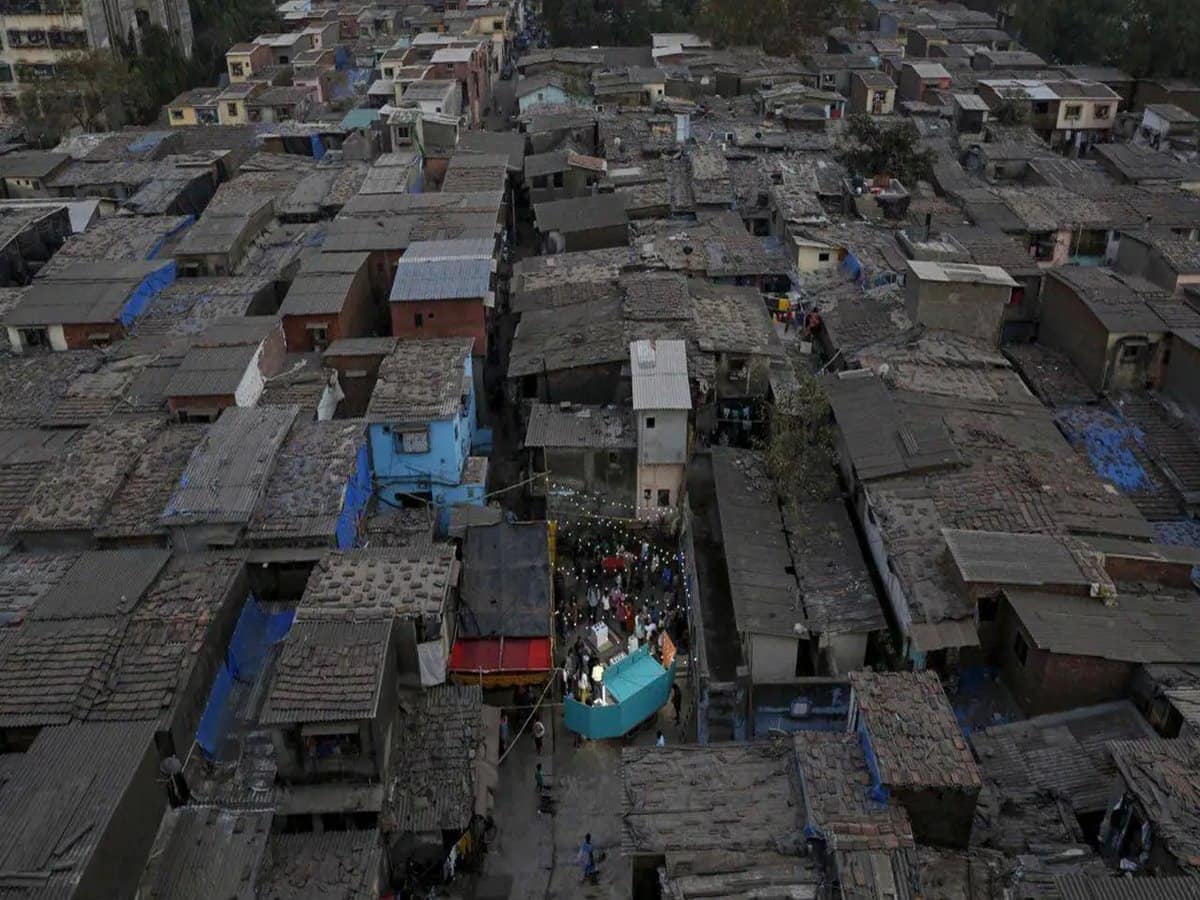 dharavi DqYEUa