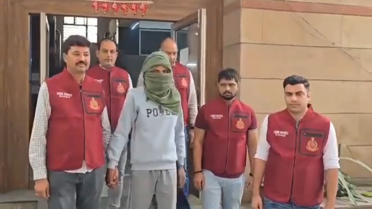 gangster neeraj bawana gang shooter raghu arrested 1731840302774 16 9 DR7ls0