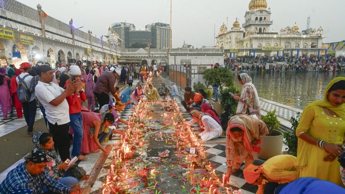 guru nanak jayanti 1731693211401 16 9 1AVQLj