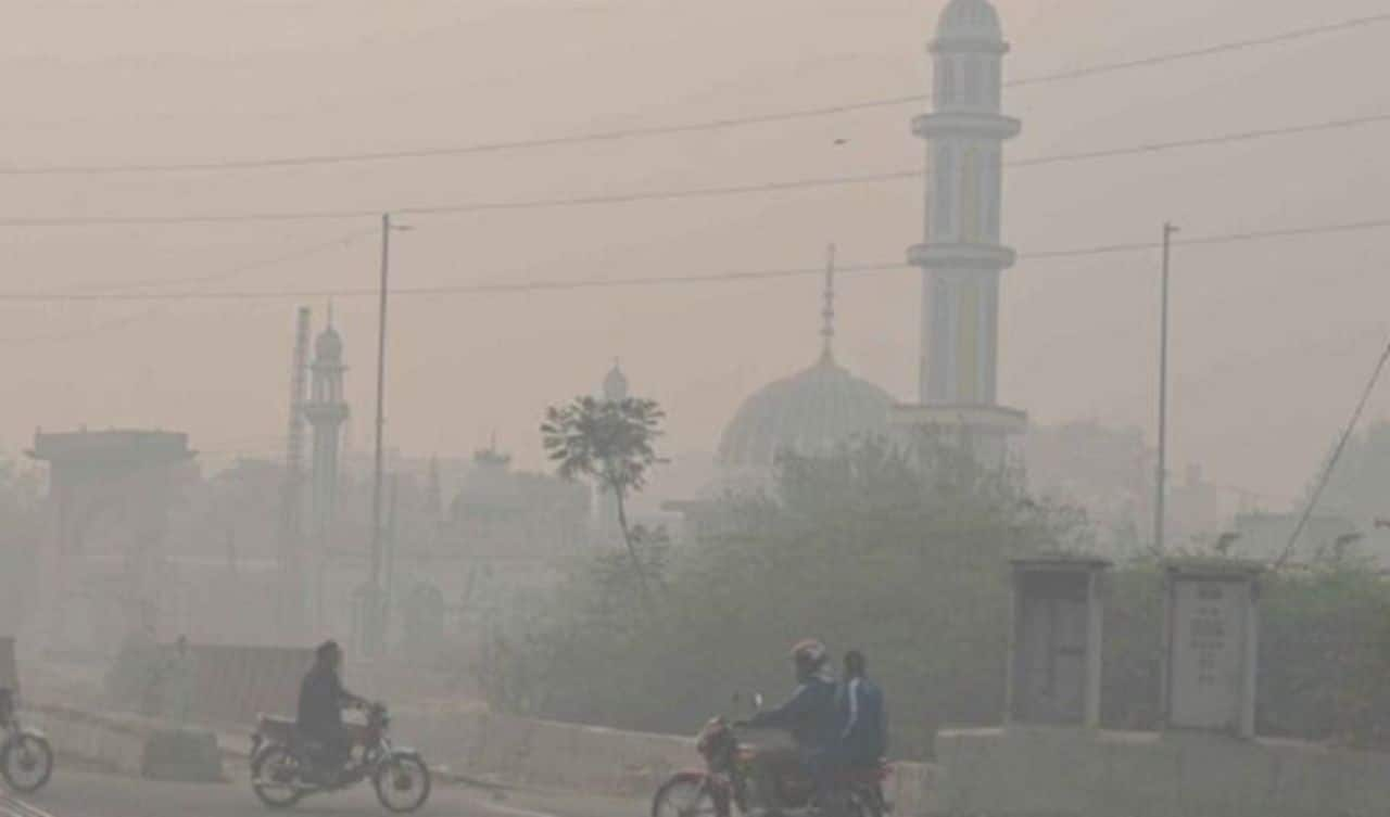 pakistan aqi UkmbEG