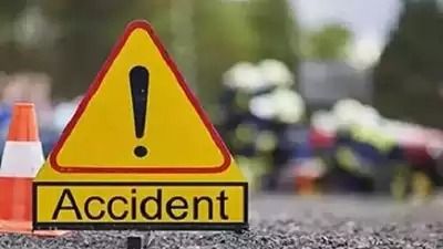 5 killed 15 injured as bus plunges into gorge near west bengal sikkim border 1732971809304 16 9 0bKWrd