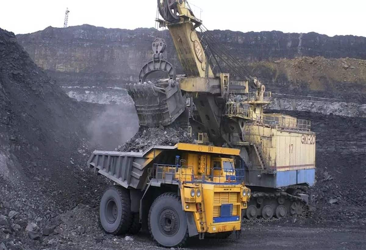 Coal Production: नवंबर में 7.2% बढ़ा कोल प्रोडक्शन, ढुलाई करीब 4% बढ़ी