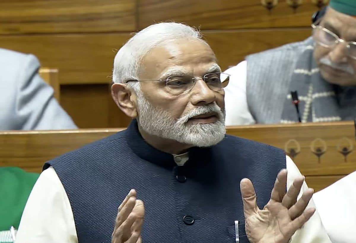 PMModiinLokSabha OsZNNE