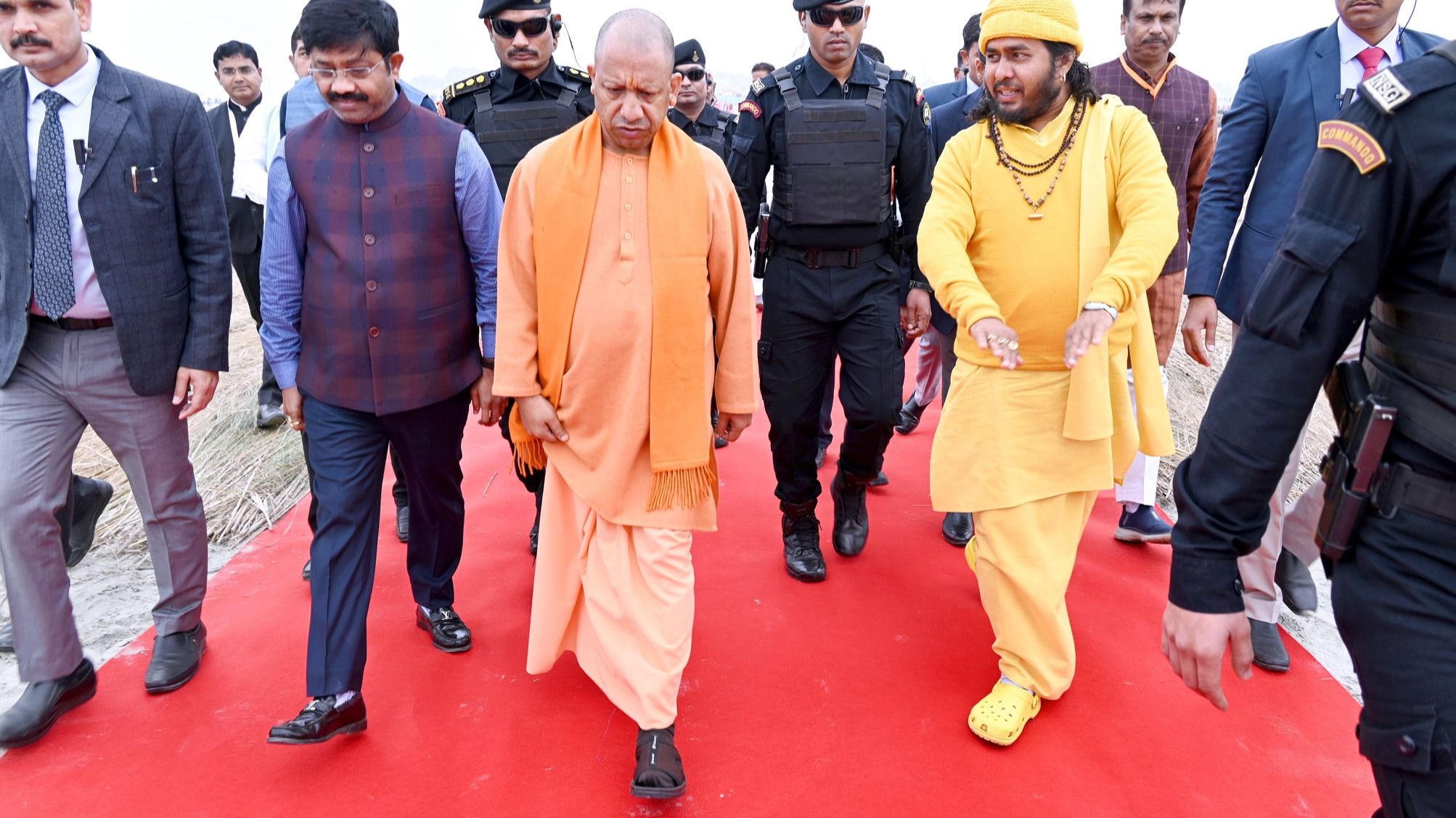 cm yogi took stock of the preparations for mahakumbh 1735644765339 16 9 DR9gRl