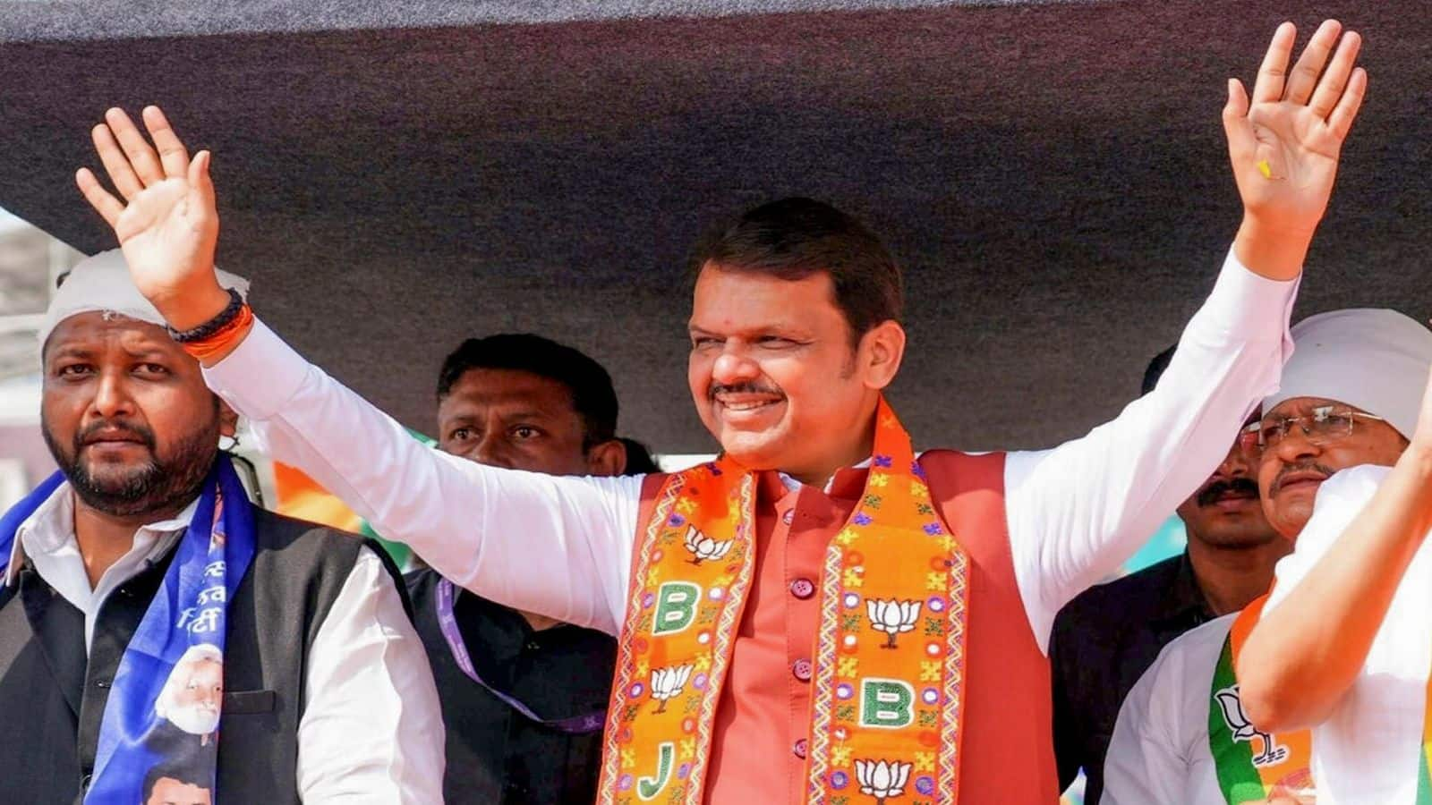 devendrafadnavis JbZmnM