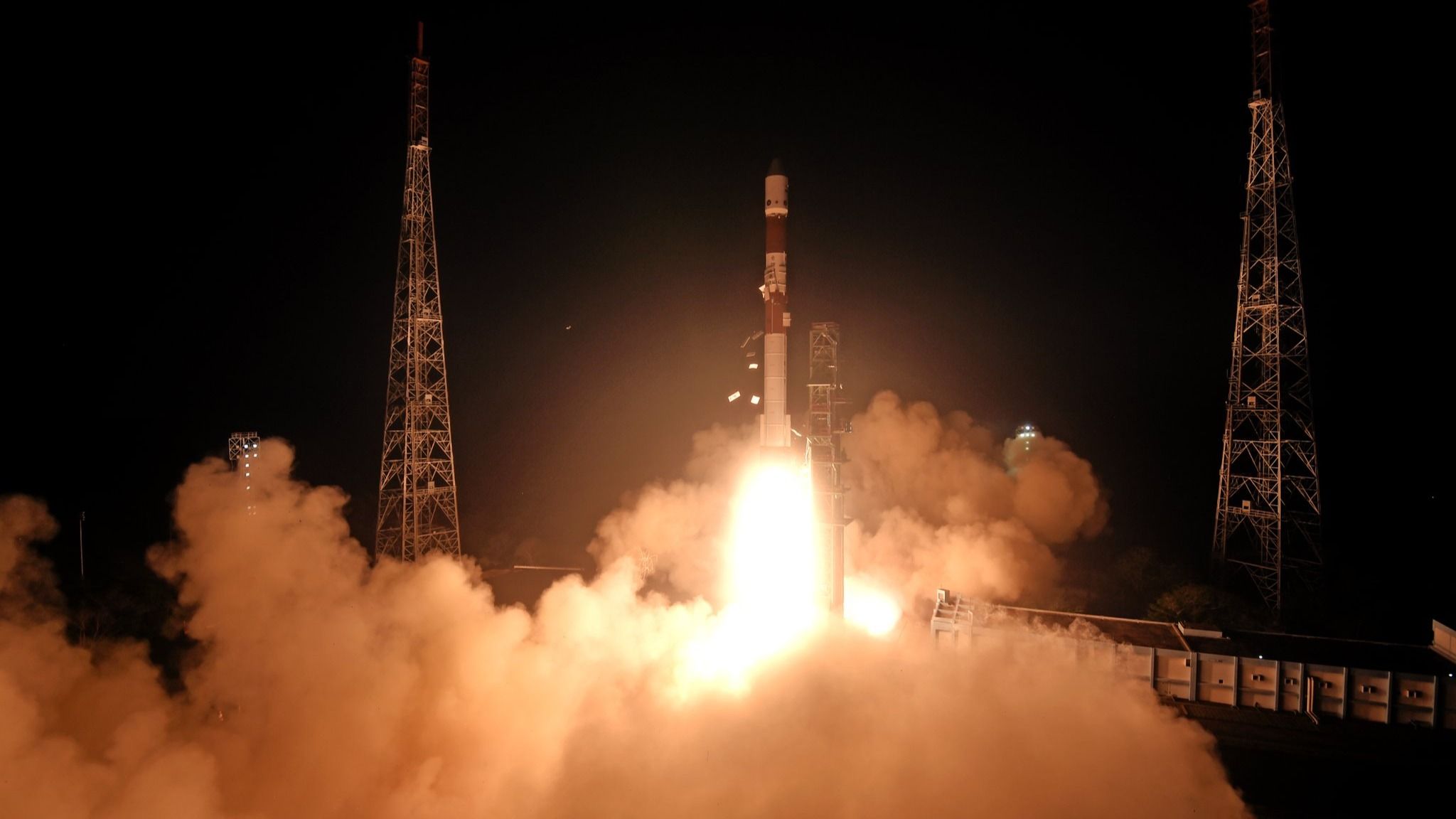 isro s pslv c60 lifts off in spectacular launch from sriharikota under spadex mission 1735598557465 16 9 z37eIk