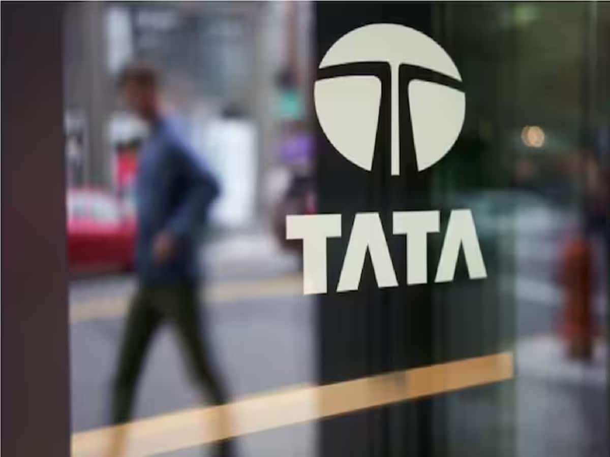 Tata Group Stocks: फटाफट बेच दें यह टाटा शेयर, 28% टूटेगा भाव, आपके पोर्टफोलियो में है?