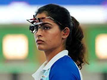 MANU bHAKER 1 GLM26y