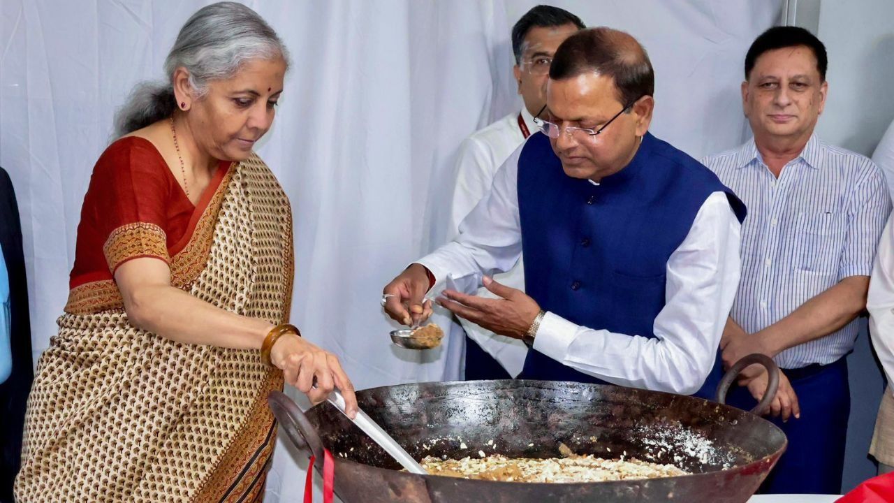 halwa ceremony will be organized in north block on friday before the budget 1737650190495 16 9 cdAXMA