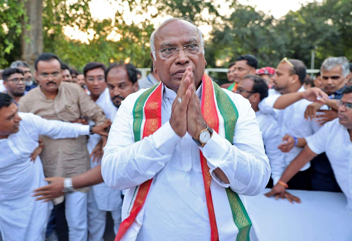 mallikarjun kharge uIJK4s