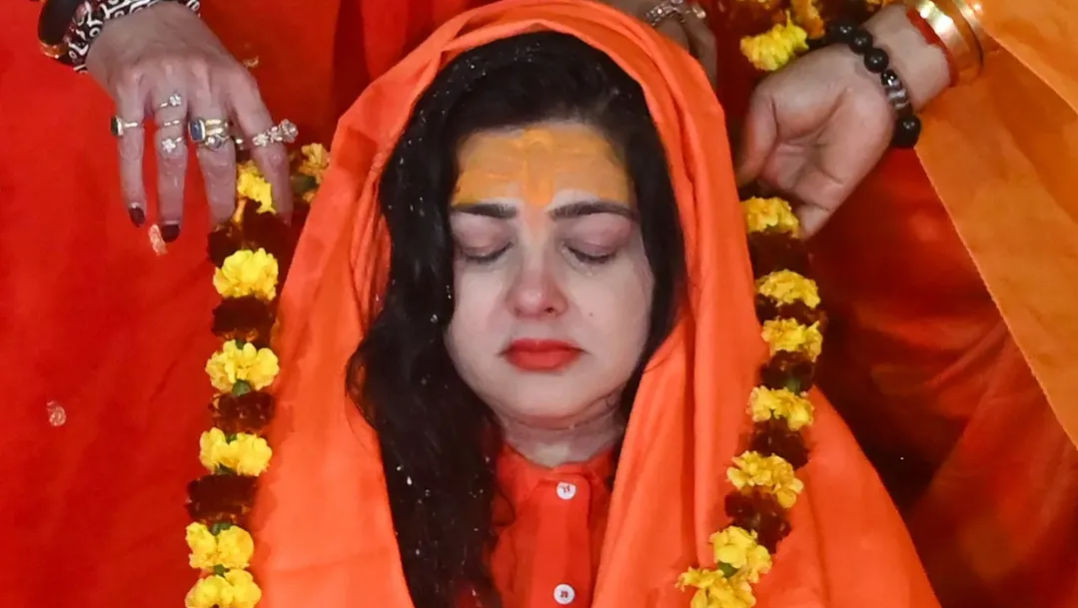 mamta kulkarni networth sanyasi kinnar akhara mahakumbh 2025 1737814198855 16 9 MMT3ze