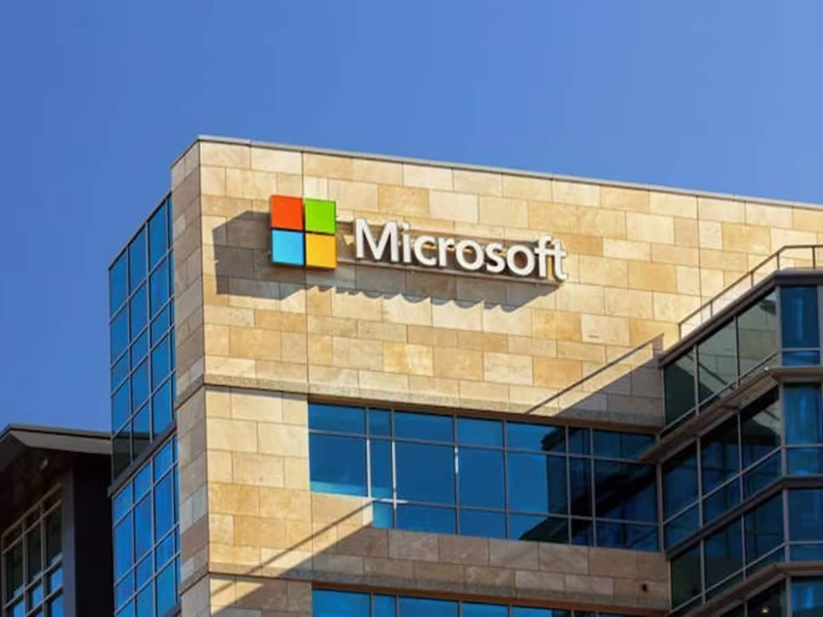 Microsoft में एक बार फिर छंटनी की तैयारी, कमजोर परफॉर्मेंस वाले एंप्लॉयीज पर गिर सकती है गाज