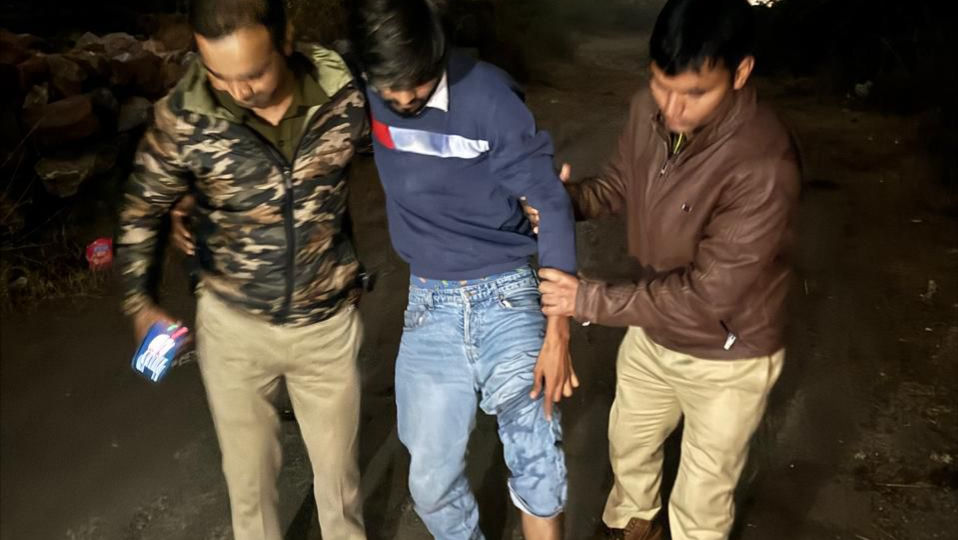 notorious criminal arrested by noida police after an encounter 1735424861893 16 9 3UD4C6