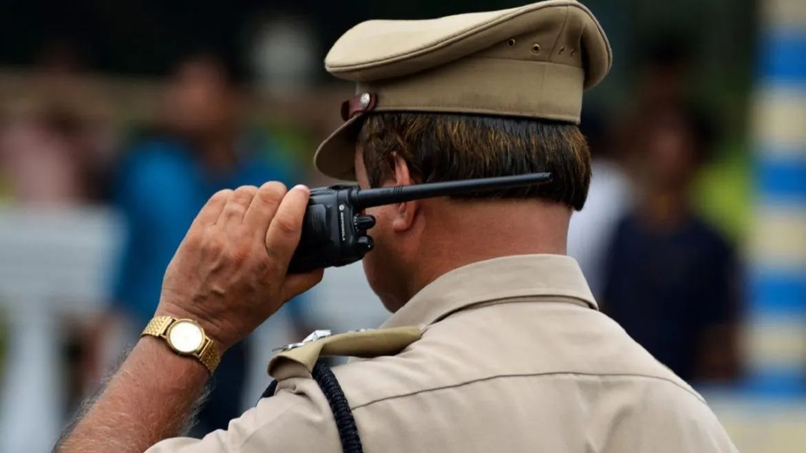 Bihar: तबादले के बाद केस फाइलें नहीं सौंपने वाले 104 पुलिसकर्मियों का वेतन रुका