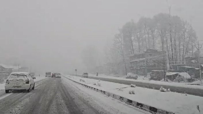 srinagar snowfall video 1735298522459 16 9