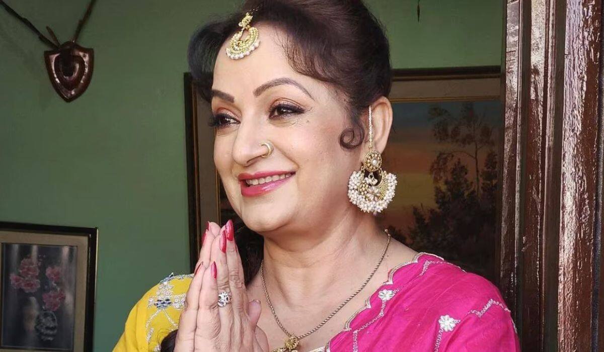 upasana singh JfsMPc