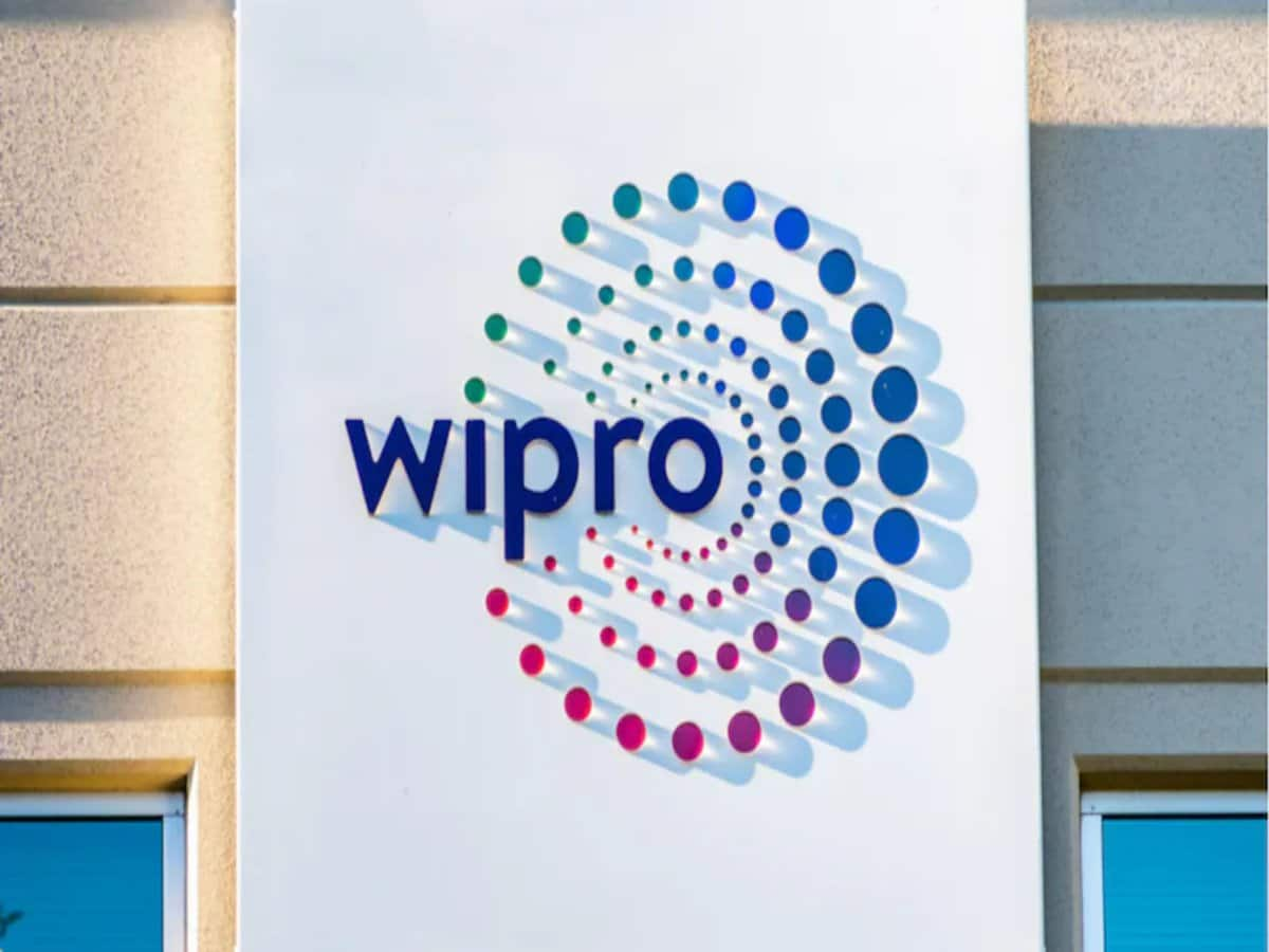 Wipro अगले वित्त वर्ष में 10,000-12,000 छात्रों को कर सकती है हायर, पेंडिंग ऑफर्स किए क्लियर