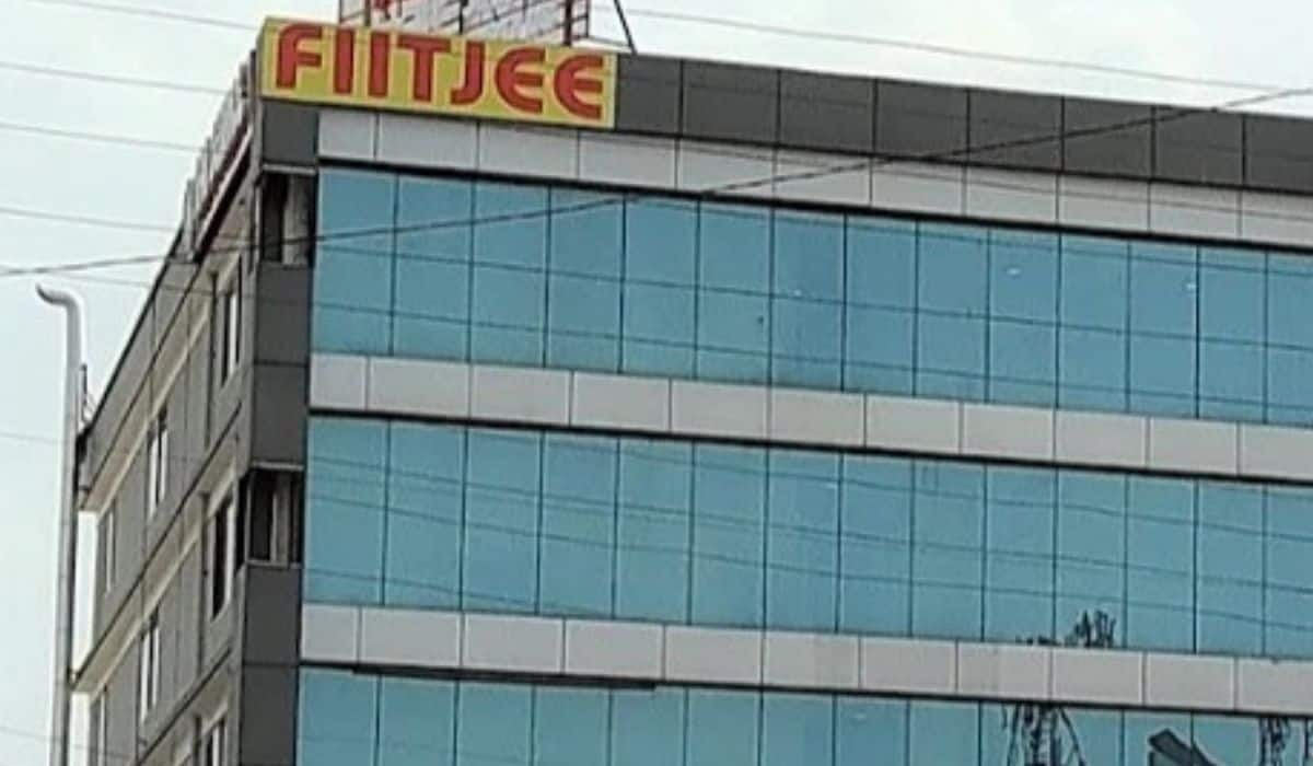 FIITJEE