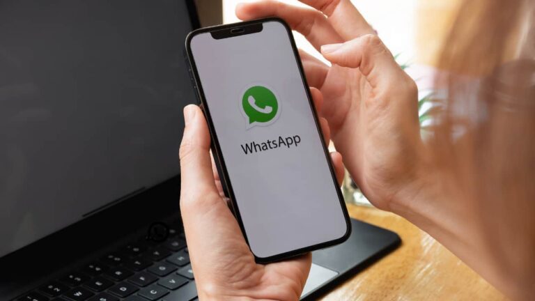 WhatsApp Down: व्हाट्सएप हुआ डाउन, यूजर्स नहीं भेज पा रहे मैसेज