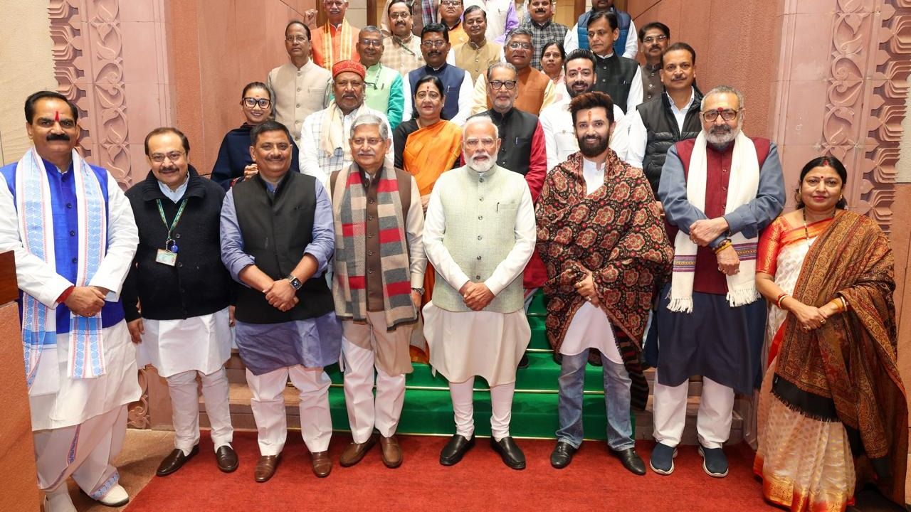 mps of bihar nda met pm modi 1738915555591 16 9 9sl8I7