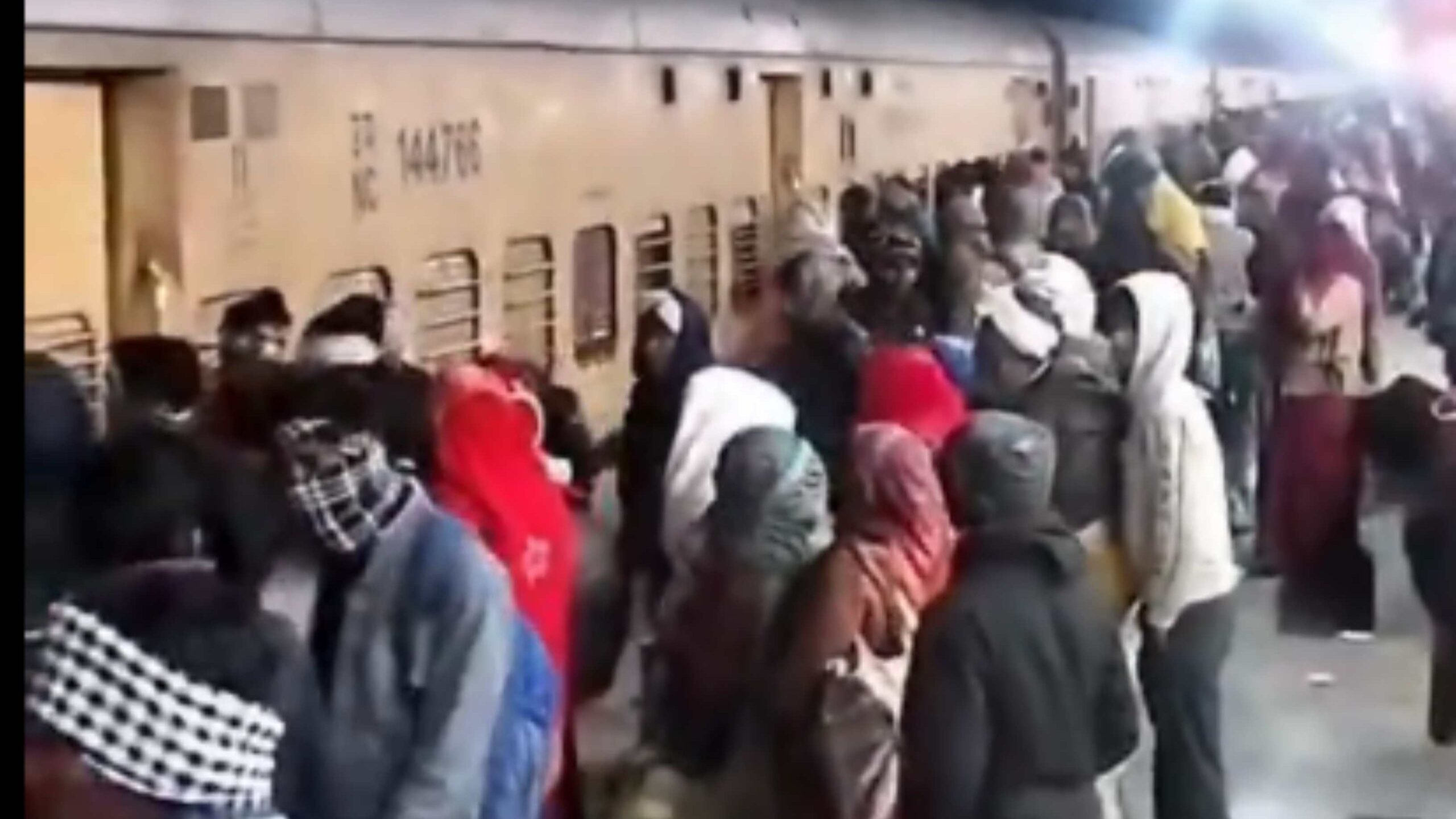 overcrowded train to maha kumbh vandalised amid massive rush live 1738049671394 16 9 Rs4hgT scaled