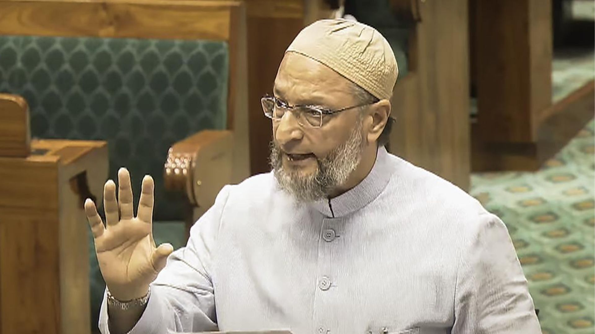 owaisi in lok sabha 1738651113054 16 9 6XhVi3