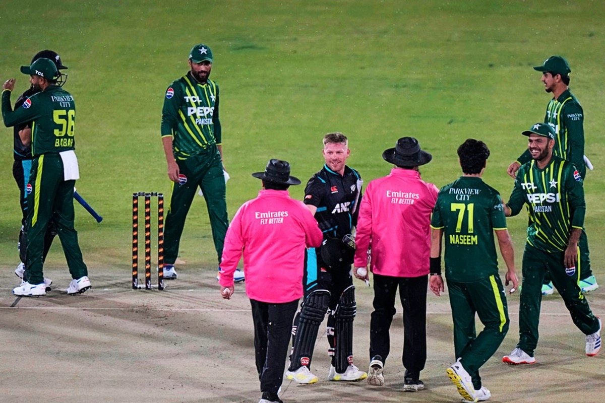 pak vs nz t20 2025 02 71fa2ddc47eb68f014944a2caf7d49b2 3x2 EEQULB