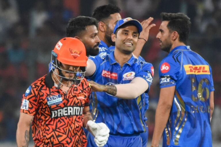 VIDEO: पता नहीं किस धुन में थे ईशान किशन, बिना आउट हुए ही चलते बने