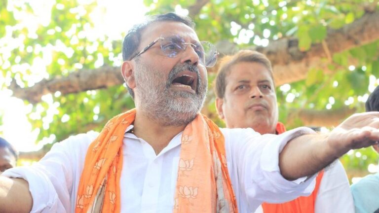'आजकल कलमा सीख रहा हूं', निशिकांत के पोस्ट पर भड़की स्वरा भास्कर तो मिला करारा जवाब, कहा- धर्म परिवर्तन करने वाले मुल्ले...
