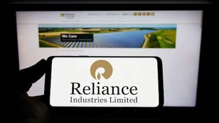 RIL Q4 Results: मार्च तिमाही में मुनाफा 2.4% बढ़ा, ₹5.50 के फाइनल डिविडेंड का ऐलान